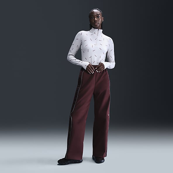 Red nike sweatpants women 2025